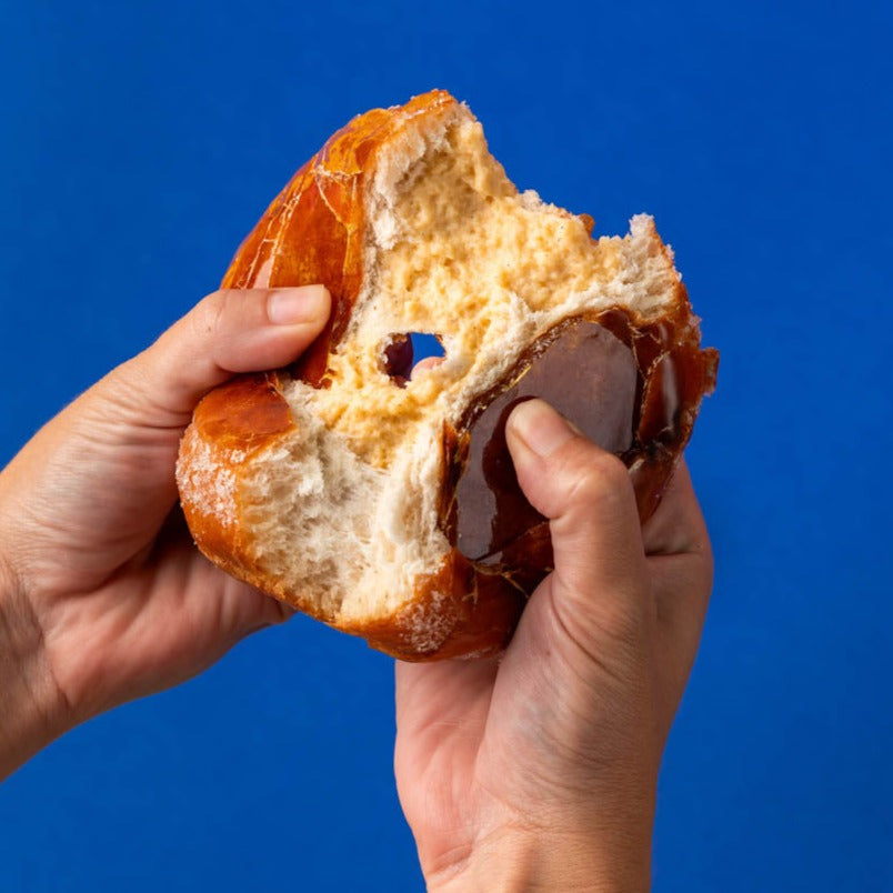 Crème brûlée donut gift box (VG)