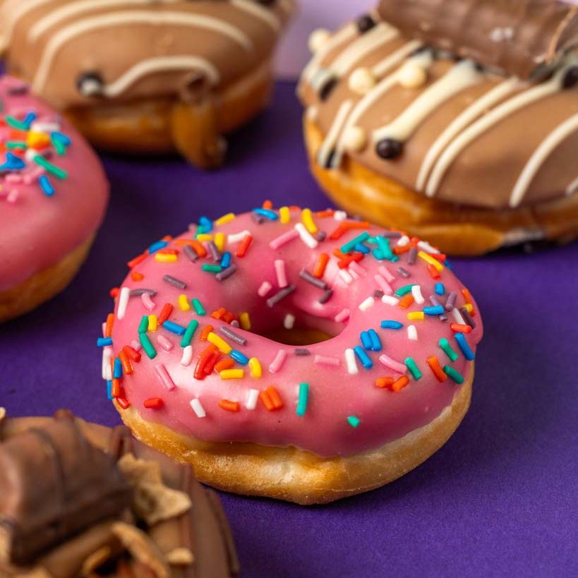 "Wonka's Favourites" mini donut gift box