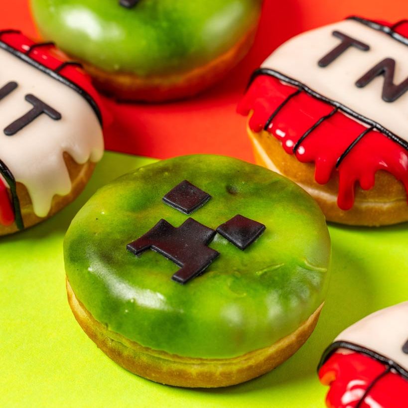 "Minecraft Special" donut gift box (vegan)