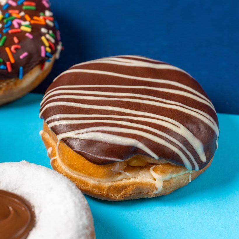 "Chocoholics" donut gift box