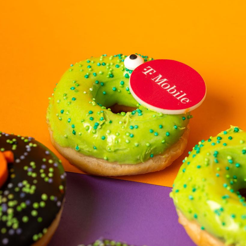 "Corporate Halloween" mini doughnut gift box with logo
