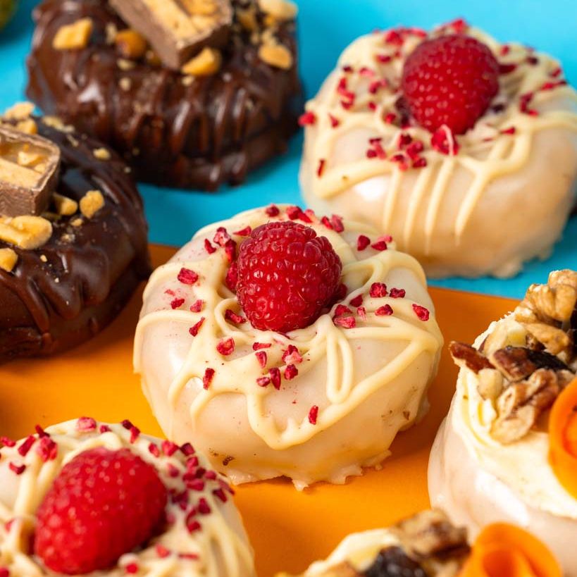 "Baked All-Stars" gluten-friendly mini cake doughnut gift box (12 pieces)