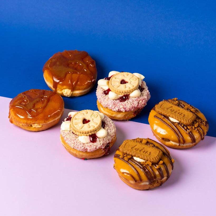 Vegan donut party box (24 pieces)