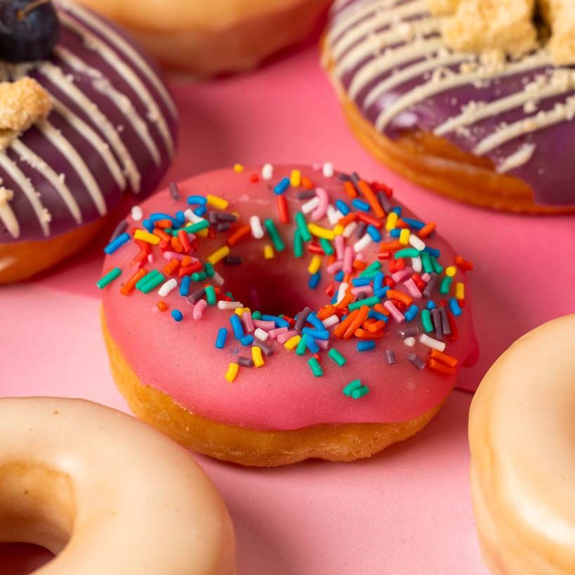 "Pink Party" mini donut gift box (vegan)